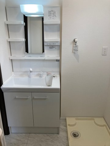 ディアコート盛岡Aの独立洗面台
