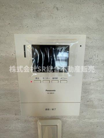 末広町中古戸建の防犯設備|モニター付きインターホンがあり女性やお子様にも安心です！