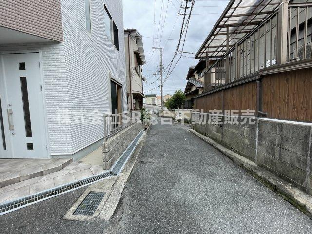 末広町中古戸建の前面道路含む現地写真|前面道路含む現地写真です
