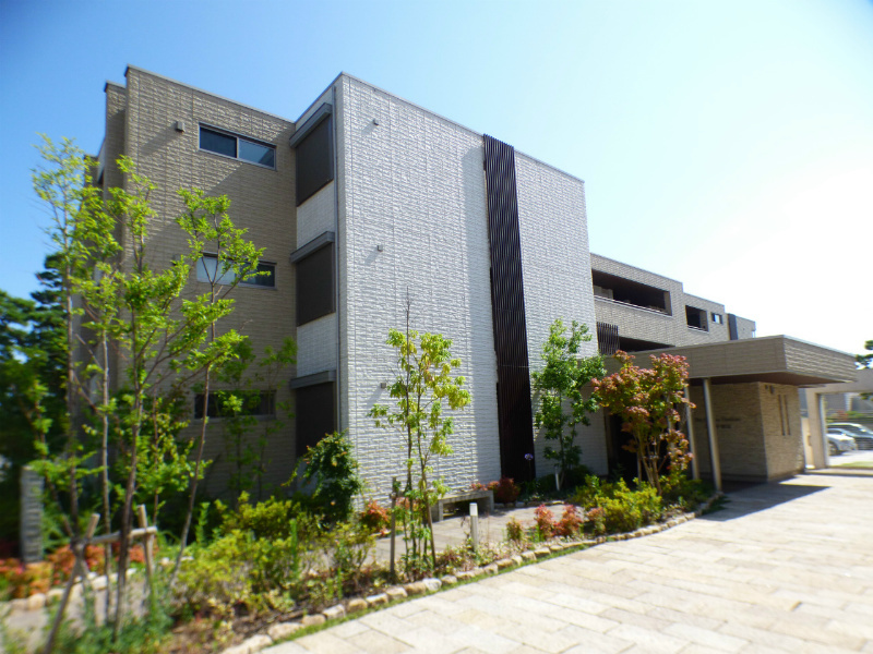 シャーメゾンガーデンズ芦屋平田町の画像