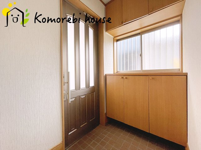 上尾市上　1期　中古戸建の玄関|きれいな玄関です