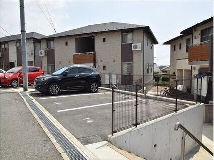 グランヒルズ　カジノA棟　　刈谷市近郊の賃貸はクラスホーム刈谷店の駐車場