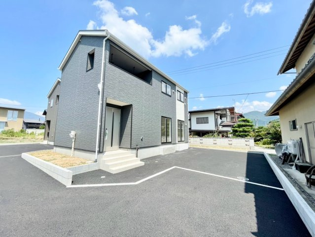 中野市中野第２の駐車場