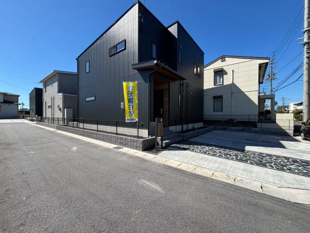 新築戸建　瑞穂市中原　全3区画分譲の外観|「現地（2026年8月24日）撮影」　　
■全体写真　
■ヤマダ不動産　株式会社リライフ　