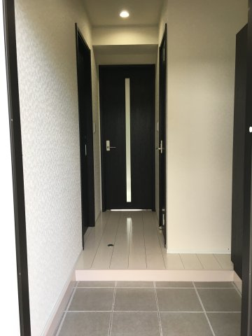 ディアコートEの玄関