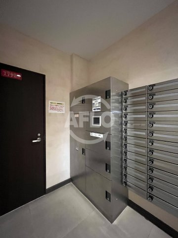 レジディア新大阪のその他共用部分|レジディア新大阪　宅配ボックス