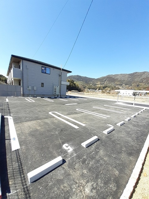 アイリス・Ⅲの駐車場|駐車場