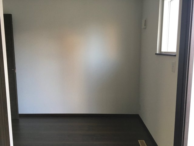 ラ　ヴィエルジュの洋室