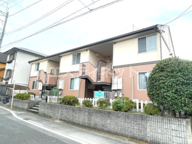 グリーンコートBの外観