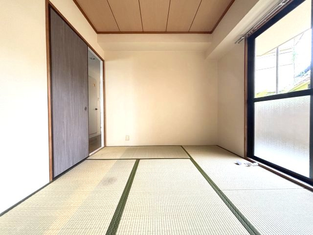 リビオ金剛の和室