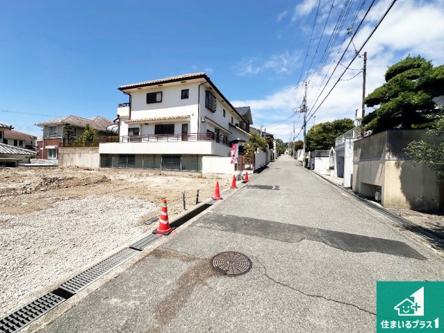 神戸市須磨区北落合　第4期　新築一戸建ての前面道路含む現地写真|周辺は落ち着いた街並みの住宅地！子育てがしやすい住環境です！まだ未完成ですが、現地でしかわからない事もございます。是非一度ご覧ください。