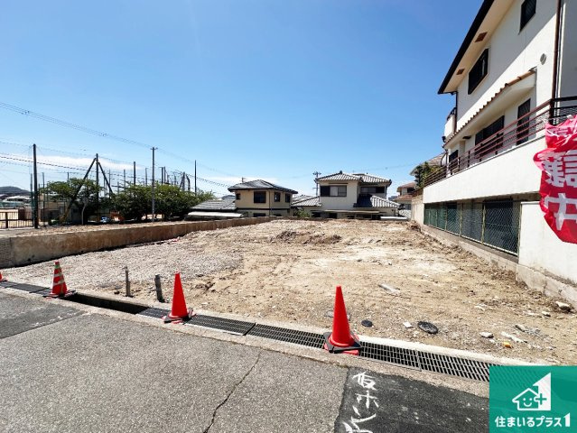 神戸市須磨区北落合　第4期　新築一戸建ての前面道路含む現地写真|周辺は落ち着いた街並みの住宅地！子育てがしやすい住環境です！まだ未完成ですが、現地でしかわからない事もございます。是非一度ご覧ください。