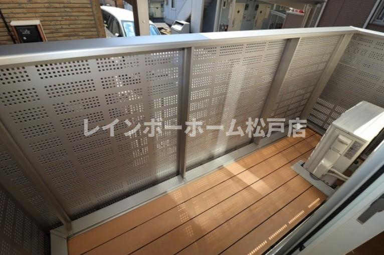 仲介手数料（賃料の1.10ヵ月）の50％OFF対象物件！のバルコニー|お洗濯にも便利なバルコニー付き