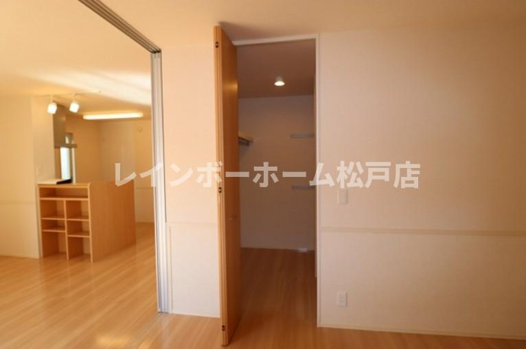 仲介手数料（賃料の1.10ヵ月）の50％OFF対象物件！の収納|小物を収納するのに便利です