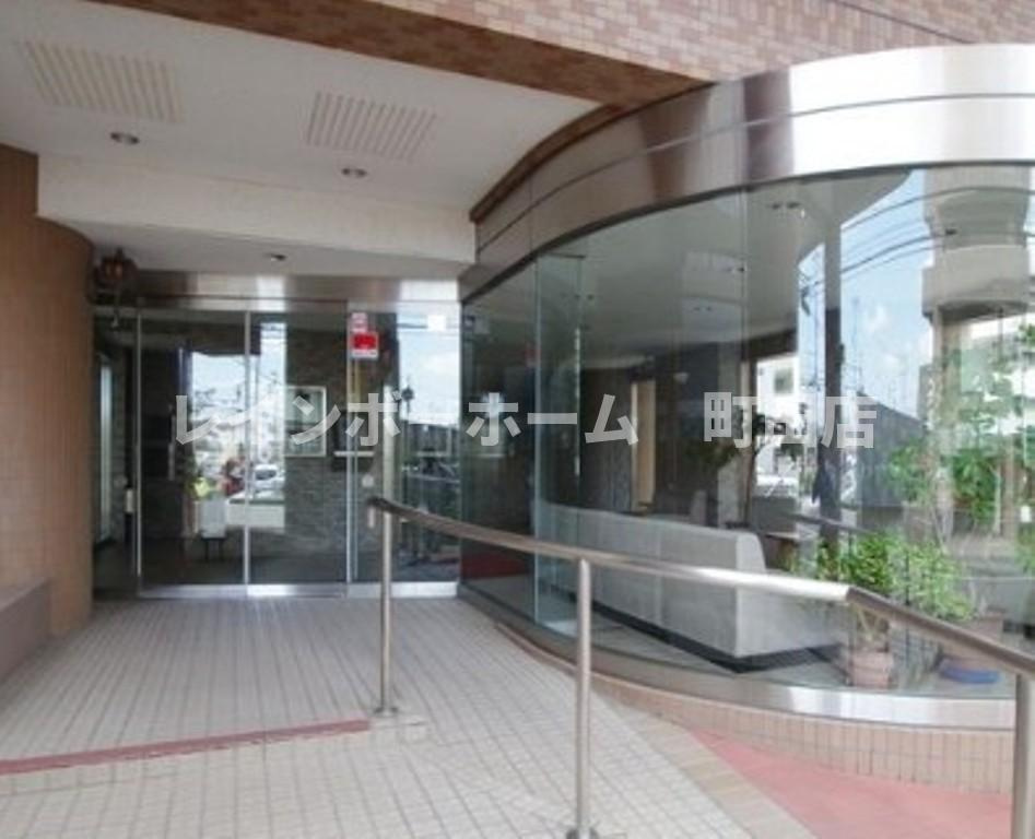 ライオンズマンション海老名※初期費用分割後払いサービス利用可能物件のエントランス