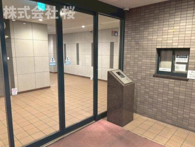 ヴィルヌーブ東三国のエントランス|毎日通るエントランスはこのようになっています