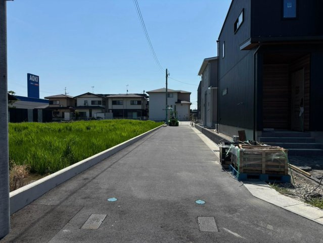 【商談中】新築戸建　瑞穂市中原　全3区画分譲の前面道路含む現地写真|■前面道路　■ヤマダ不動産　株式会社リライフ　
■夢のマイホーム購入をフルサポートします！