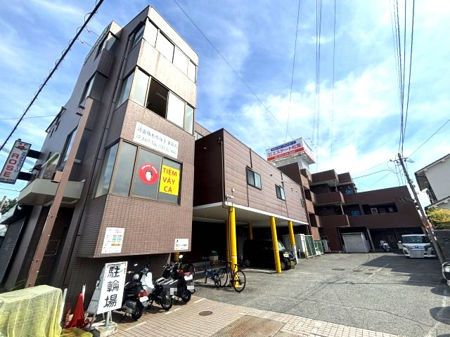 本松葉ビルの外観