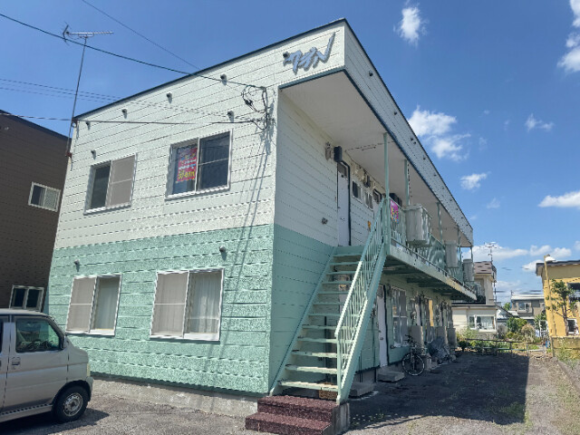 カデル