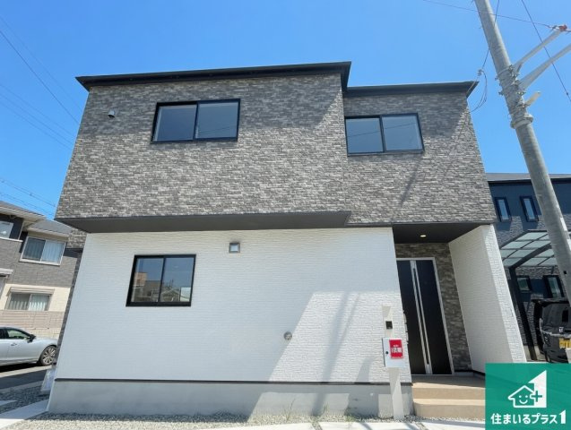 伊丹市南野　第2期　新築一戸建ての外観|お客様に長く安心して住んでいだだける事にこだわった家づくり！住んでからのアフターサービスにもしっかりと取り組んでいます！