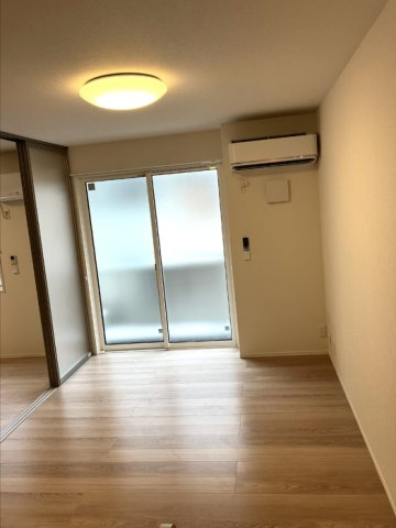 グラナーデ氷川町