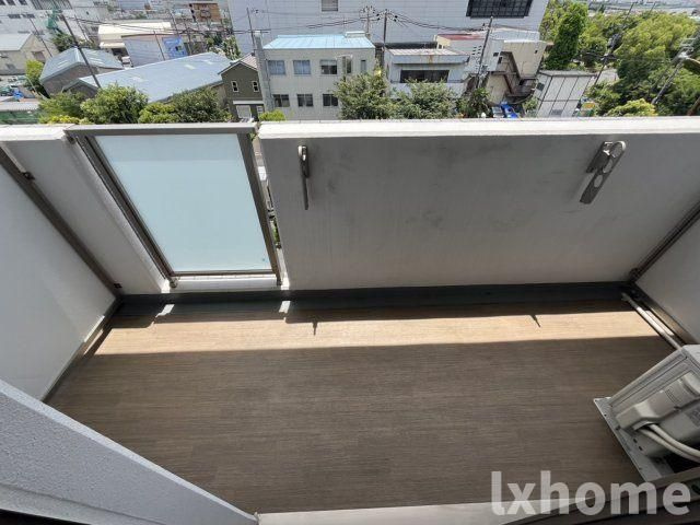 LaDouceur南茨木のバルコニー|お洗濯にも便利なバルコニー付き