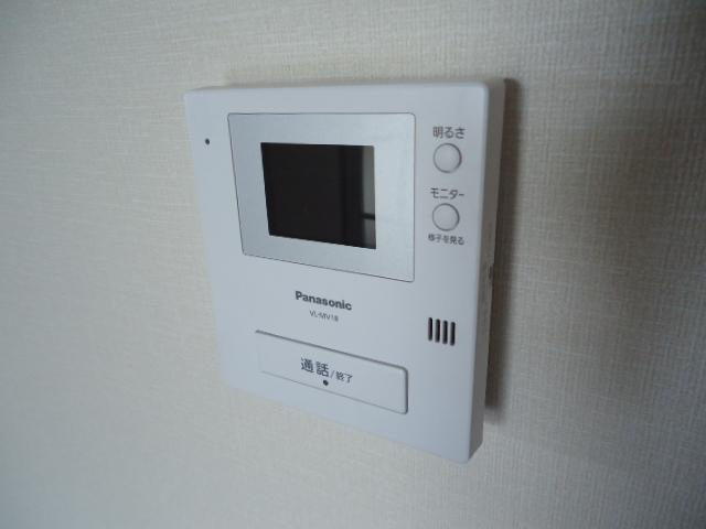 プチシャトー御立のセキュリティ|カメラ付インターホン