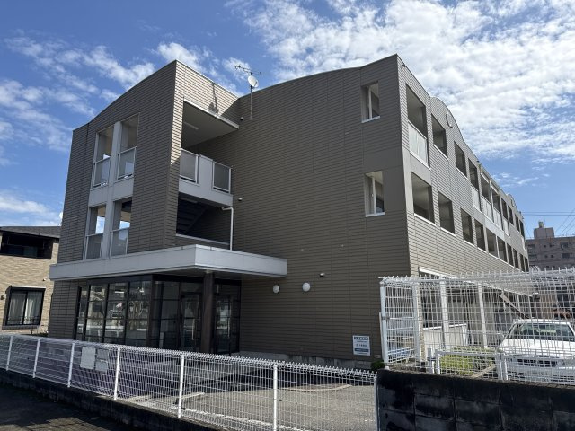 シャルマン今宿