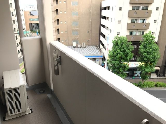 ＦＯＲＥＳＴ　ＹＯＫＯＨＡＭＡのバルコニー