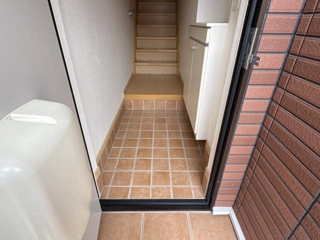 ハーモニーＢの玄関