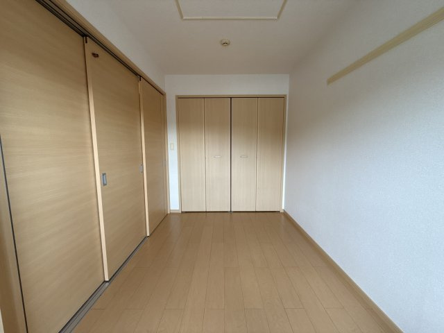 ハーモニーＢの寝室