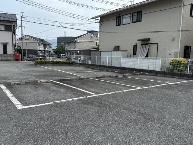 グレースガーデンⅡの駐車場