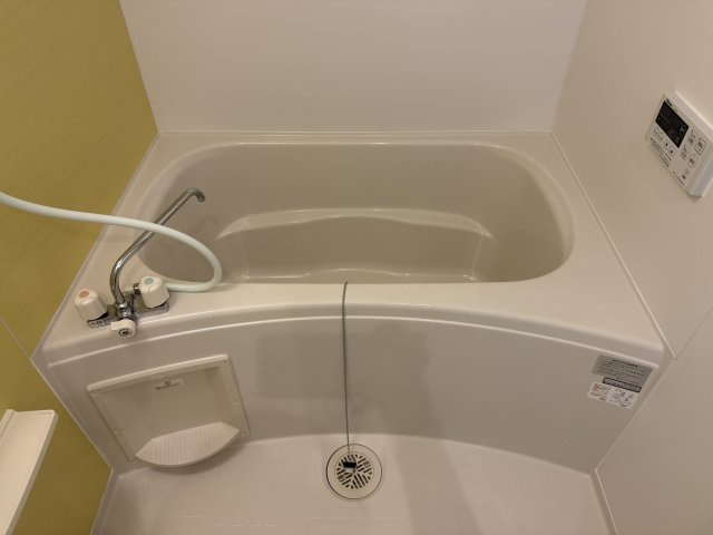メゾンエイトの浴室