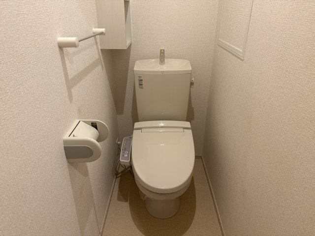 メゾンエイトのトイレ