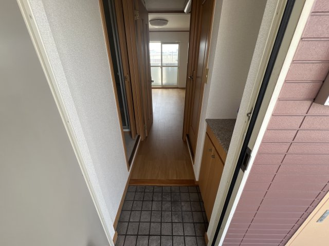 ポポラーレの玄関