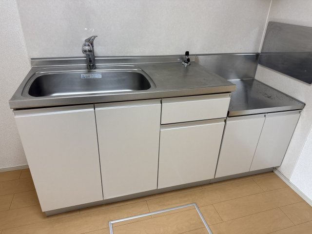 ヒロノハルカスＢのキッチン