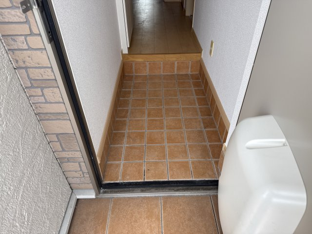 ピュールメゾンⅡの玄関