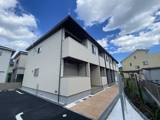 ラ　ヴィヴァーチェ