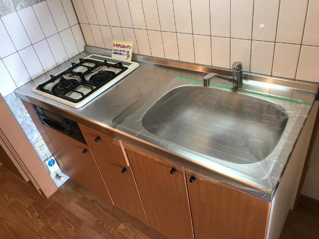 レインボーヒルズのキッチン|調理スペースもあり作業しやすいキッチン