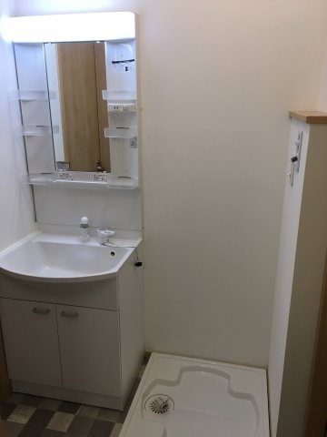 パパローナの独立洗面台