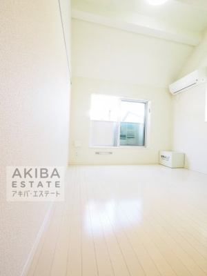 【居間・リビング】 | モンシェリー西日暮里 | 同一仕様写真