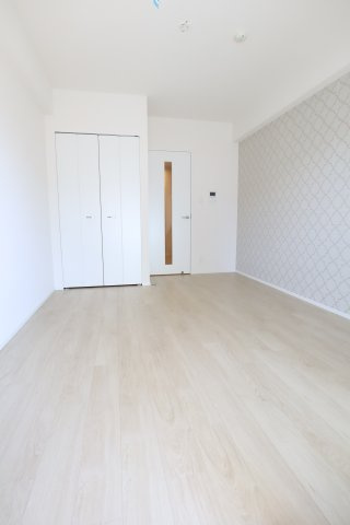 大阪市鶴見区放出東３丁目の賃貸マンションの寝室