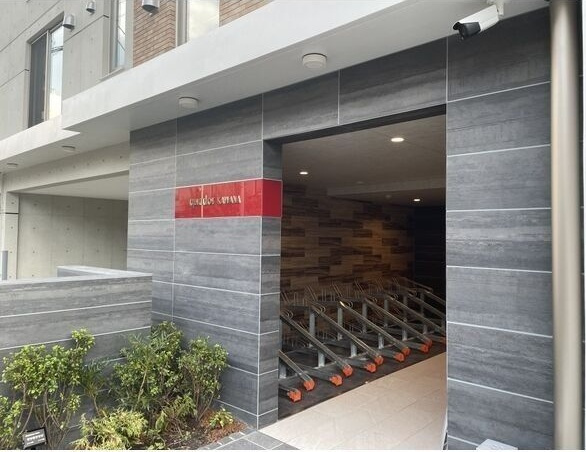 quador川名のエントランス