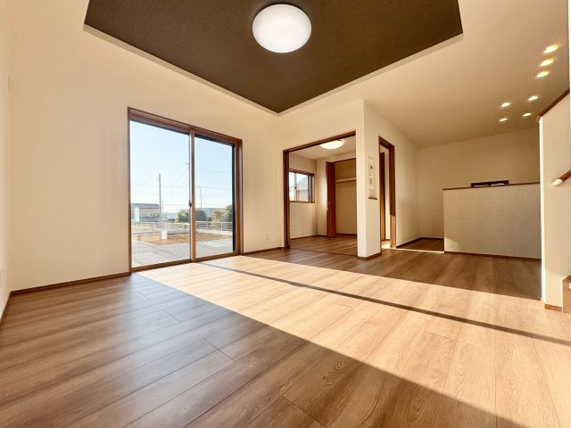 【居間・リビング】の画像
