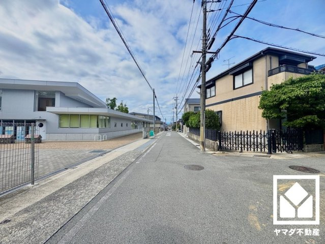 宇治市神明石塚の前面道路含む現地写真|7月7日　現地写真更新