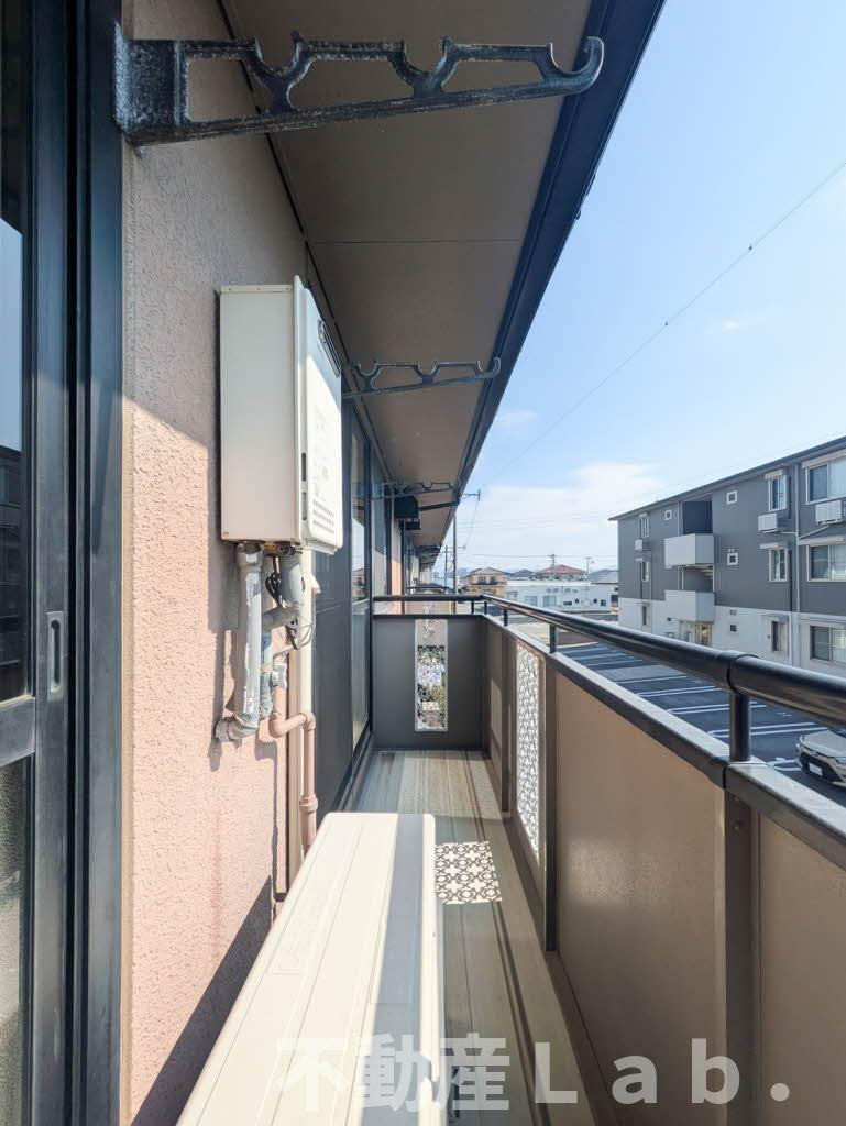 セジュール奥村　Ａ棟のバルコニー