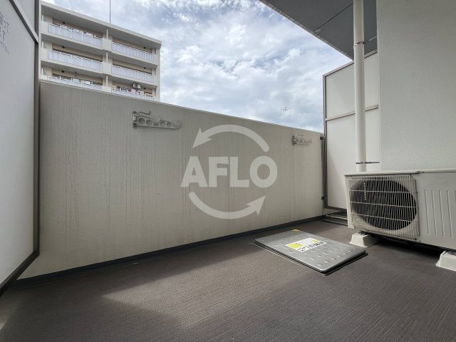 レジディア新大阪のバルコニー|レジディア新大阪　バルコニー
