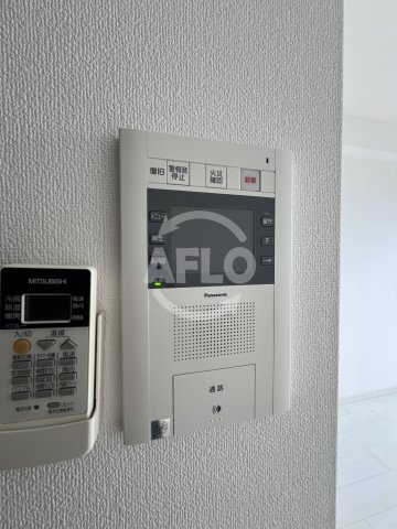 レジディア新大阪のセキュリティ|レジディア新大阪　モニター付きインターホン