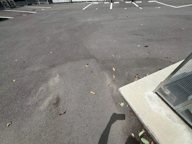 ベルグレイヴィア新居浜駅前IIの駐車場