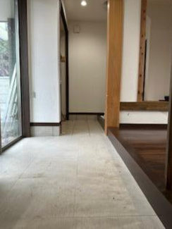 【玄関】 | 所沢市山口　令和4年築 | 多目的スペースとしても活用できる玄関土間
